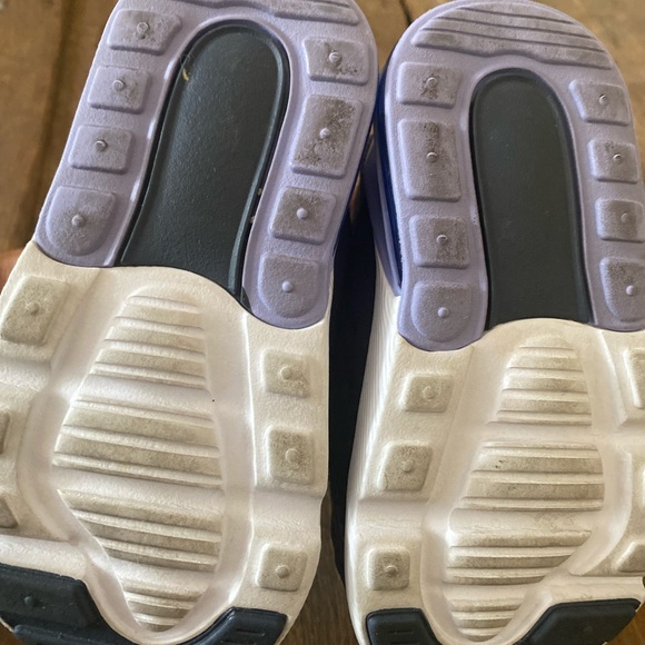 Air Max 270 Extreme Sneaker
NIKE - Picture 4 of 5